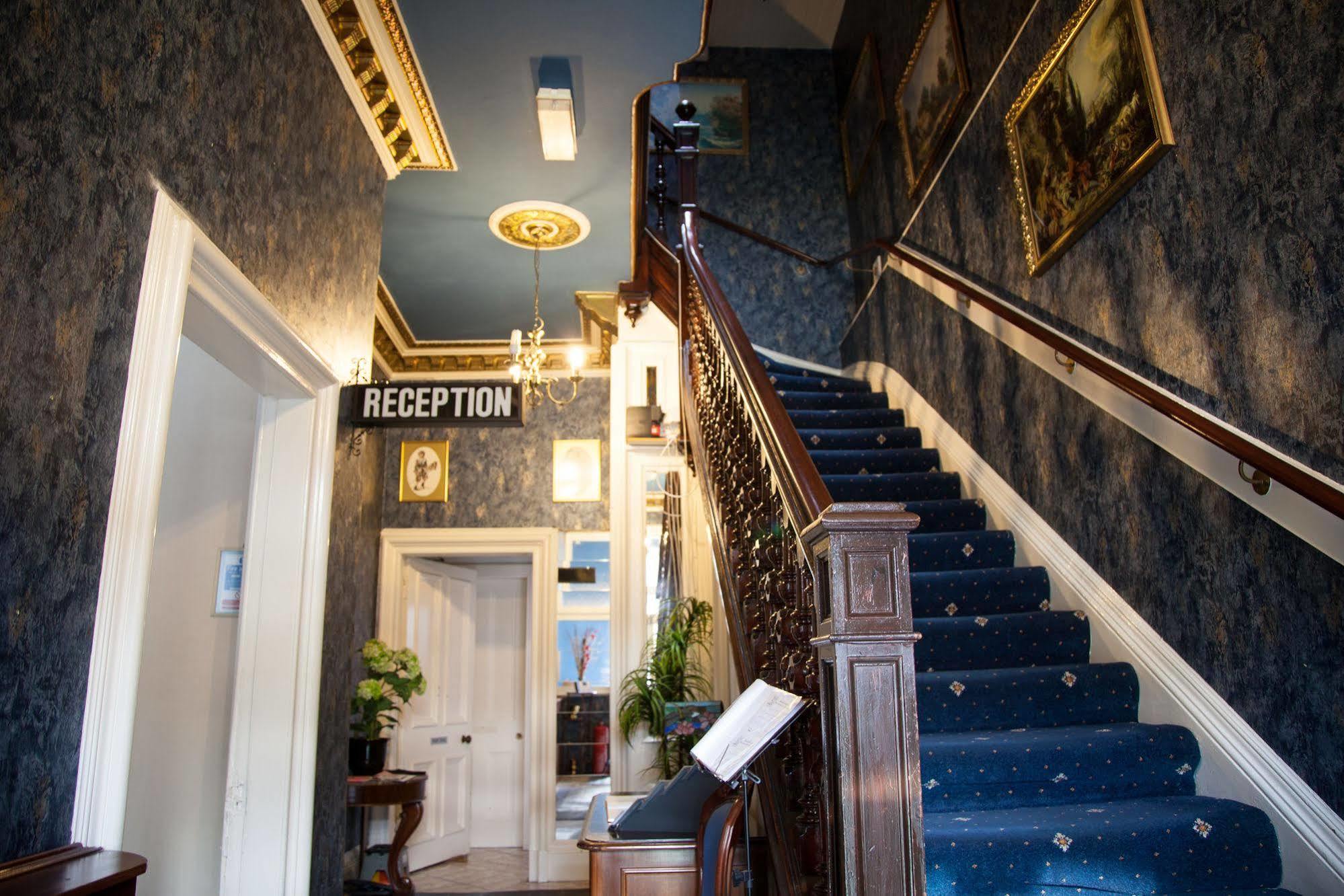 Alba Hills Guest House 爱丁堡 外观 照片